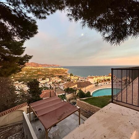 Villa Carmen Нерха Екстериор снимка